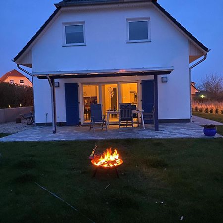 Ferienhaus Paula Marlow Exterior foto